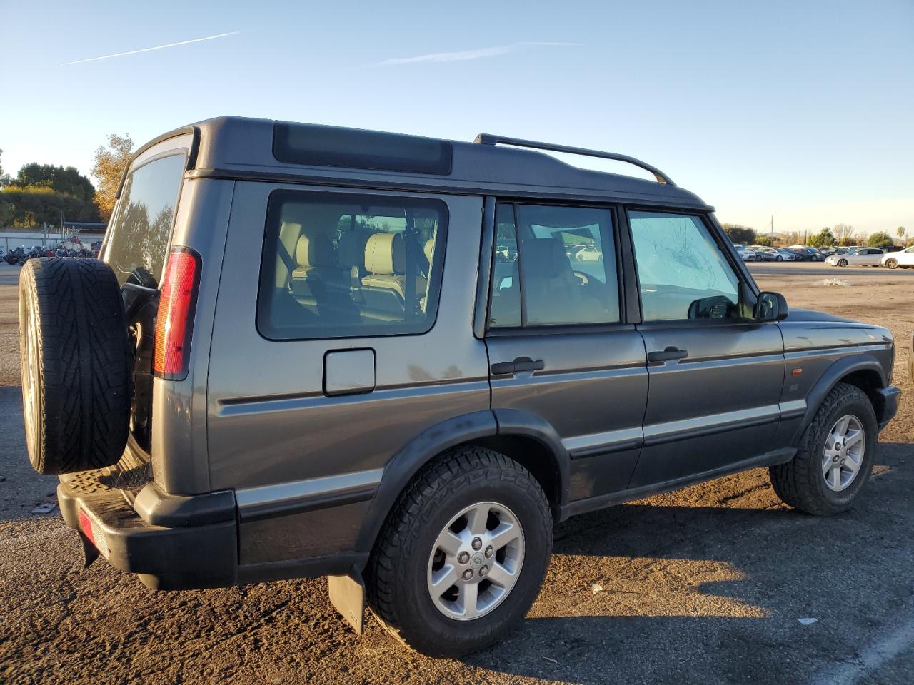 Image 3 of 2003 LAND ROVER DISCOVERY II SE 2003 with VIN SALTY16403A815814