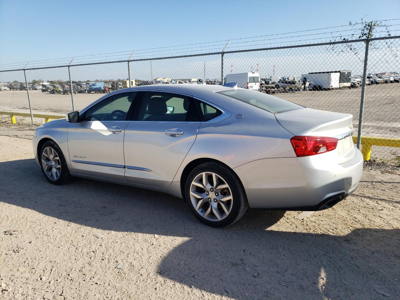 Obraz 2 z 2017 CHEVROLET IMPALA PREMIER 2017 z VIN 1G1145S36HU211505