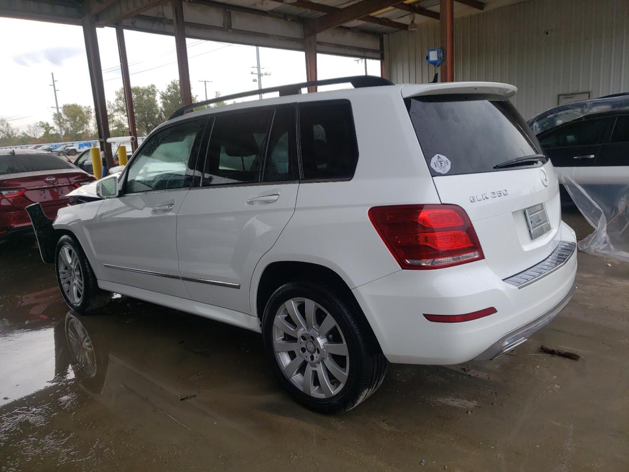 Image 2 of 2015 MERCEDES-BENZ GLK 250 BLUETEC 2015 with VIN WDCGG0EB2FG396270