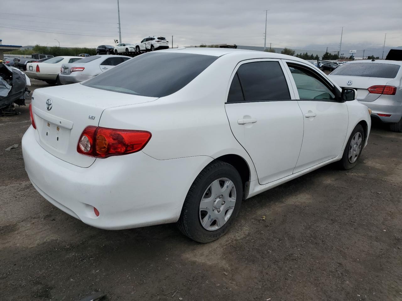 Obraz 3 z 2009 TOYOTA COROLLA BASE 2009 z VIN JTDBL40E599093884