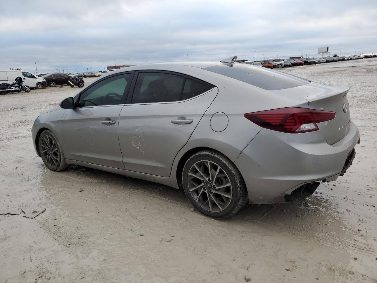 Изображение 2 2020 HYUNDAI ELANTRA SEL 2020 с VIN 5NPD84LF0LH551344