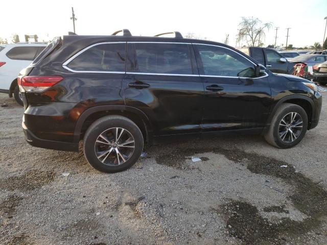 Image 3 of 2019 TOYOTA HIGHLANDER LE 2019 with VIN 5TDBZRFH3KS985605