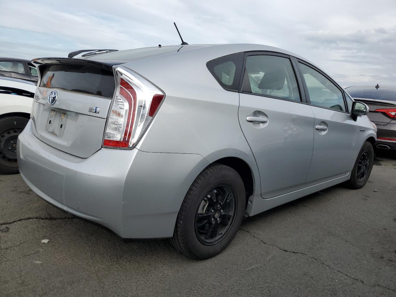 Изображение 3 2014 TOYOTA PRIUS  2014 с VIN JTDKN3DU2E1777757