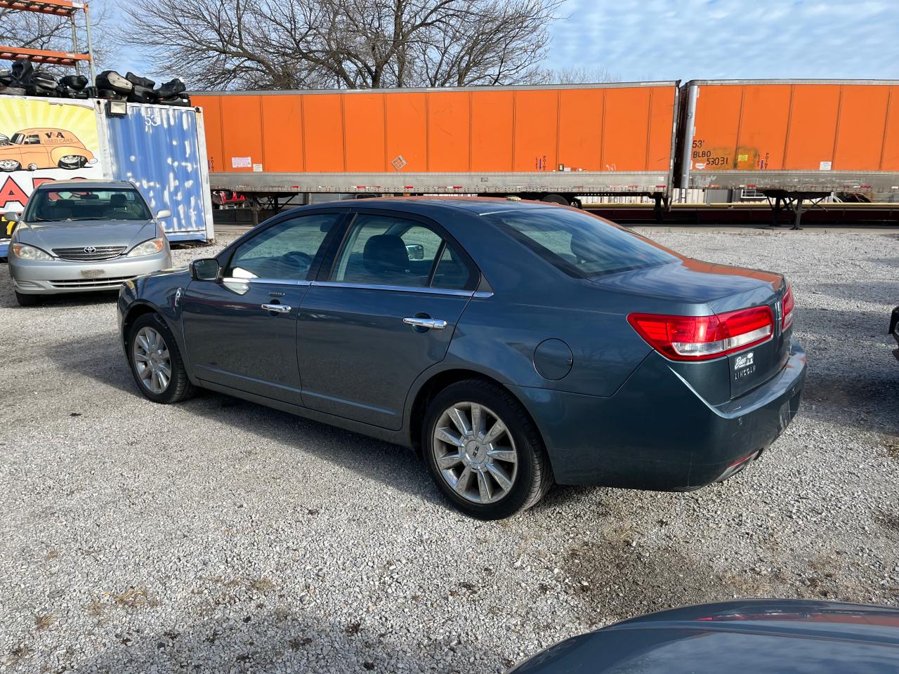Изображение 3 2011 LINCOLN MKZ  2011 с VIN 3LNHL2JC4BR772109
