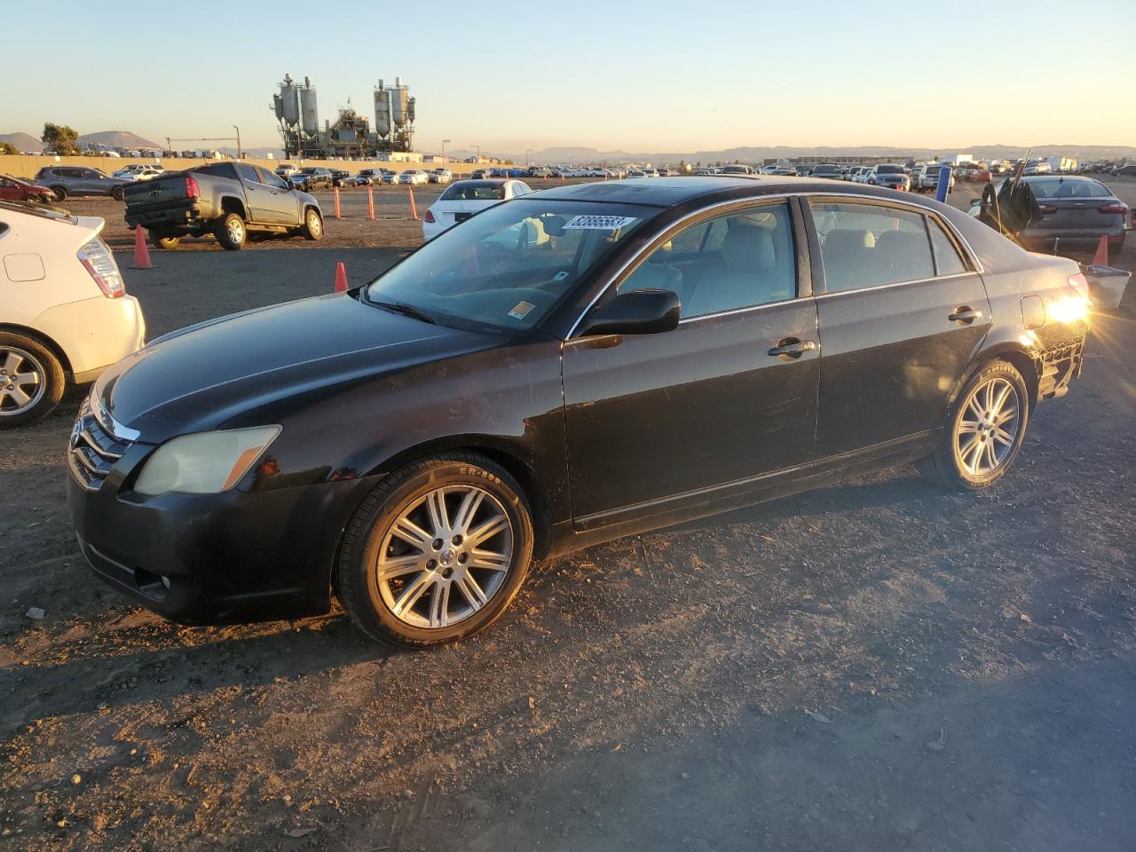 Изображение 2005 TOYOTA AVALON XL 2005