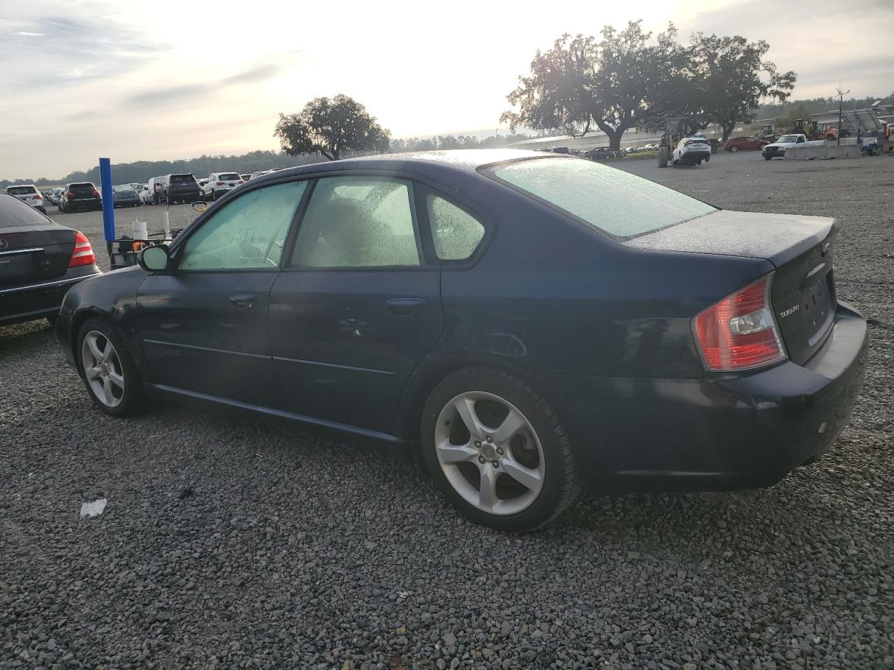 Obraz 2 z 2007 SUBARU LEGACY 2.5I 2007 z VIN 4S3BL616077204370