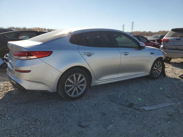 Image 3 of 2019 KIA OPTIMA LX 2019 with VIN 5XXGT4L34KG368511