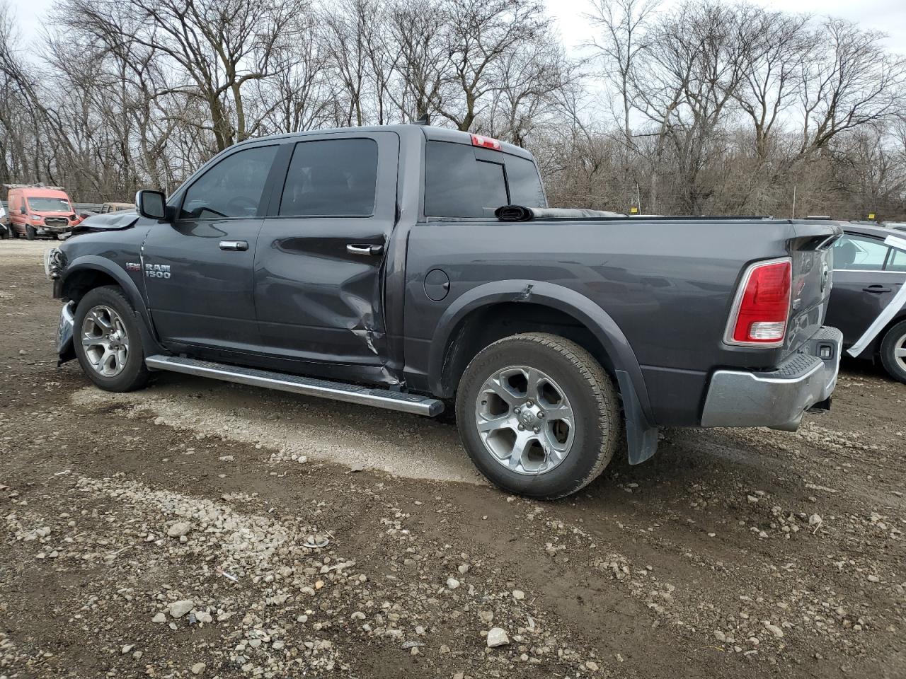 Obraz 2 z 2017 RAM 1500 LARAMIE 2017 z VIN 1C6RR7NT8HS802635