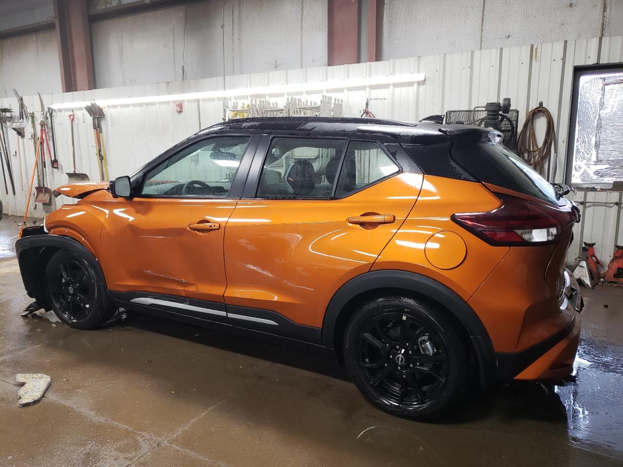 Image 2 of 2023 NISSAN KICKS SR 2023 with VIN 3N1CP5DV6PL555725