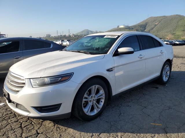 Image 1 of 2015 FORD TAURUS SEL 2015 with VIN 1FAHP2E84FG186821