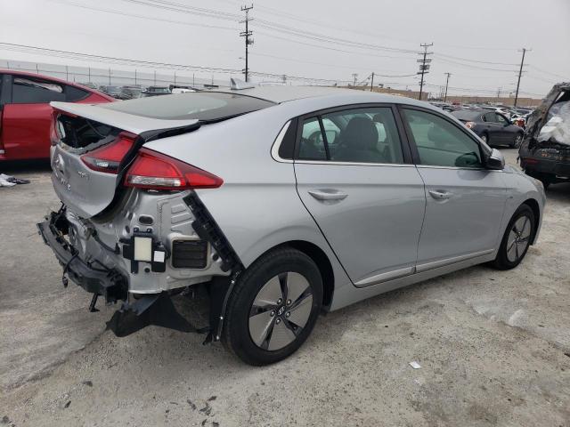 Image 3 of 2020 HYUNDAI IONIQ SE 2020 with VIN KMHC75LC3LU241779