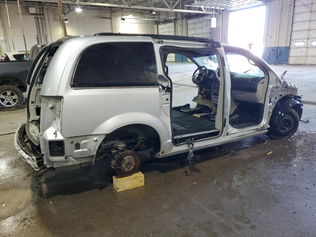 Image 3 of 2012 CHRYSLER TOWN & COUNTRY TOURING 2012 with VIN 2C4RC1BG7CR233415