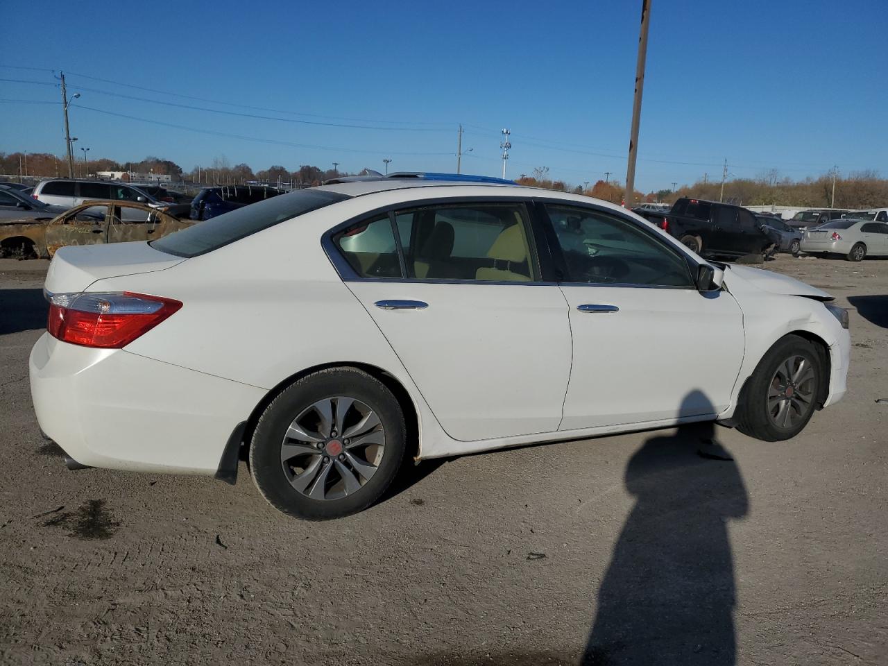 Изображение 3 2013 HONDA ACCORD LX 2013 с VIN JHMCR2F31DC000351