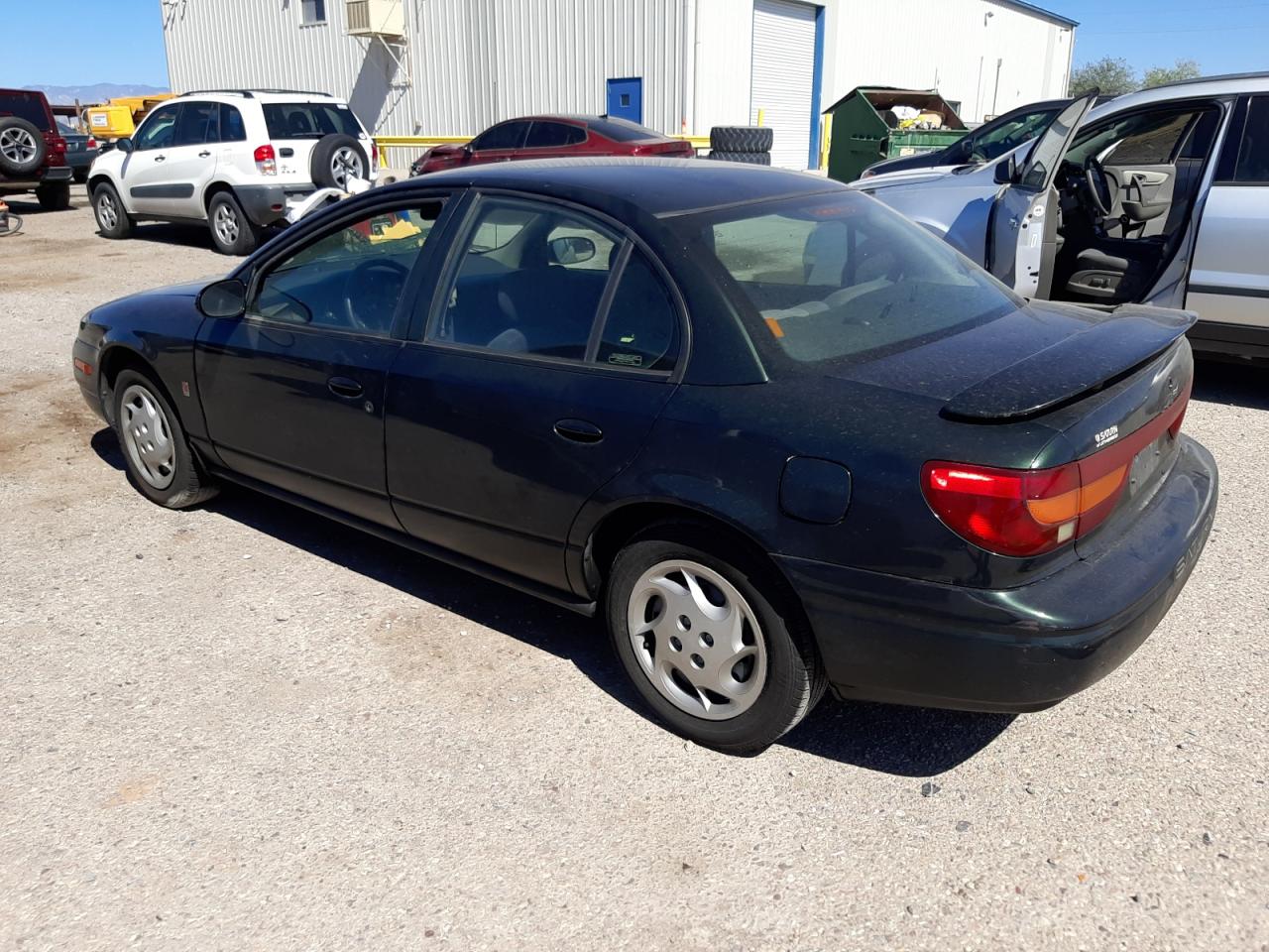 Image 2 of 2002 SATURN SL2  2002 with VIN 1G8ZK52702Z144598