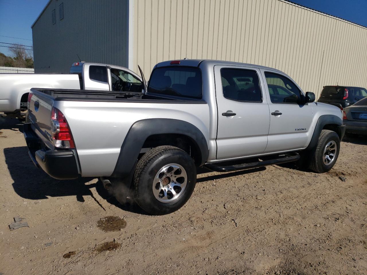 Image 3 of 2010 TOYOTA TACOMA DOUBLE CAB PRERUNNER 2010 with VIN 3TMJU4GN1AM096995
