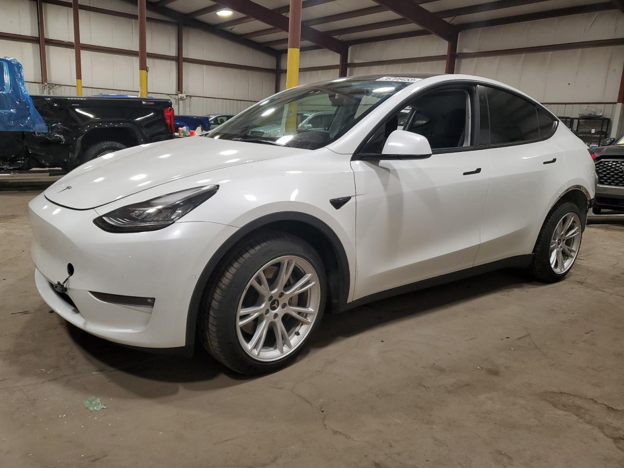 Obraz 2022 TESLA MODEL Y  2022