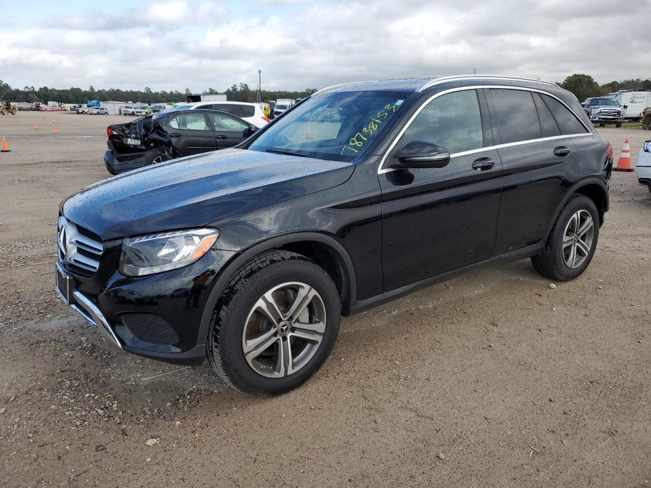 Image 1 of 2019 MERCEDES-BENZ GLC 300 2019 with VIN WDC0G4JB9KF559043