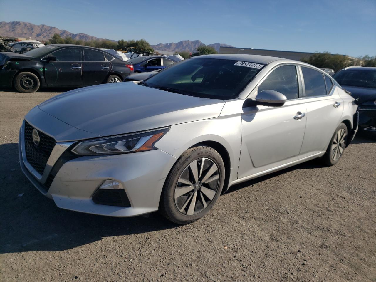 Image 1 of 2022 NISSAN ALTIMA SV 2022 with VIN 1N4BL4DV1NN350394