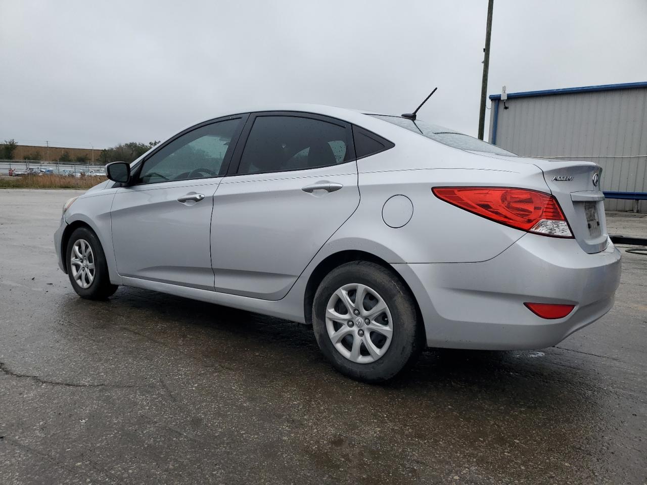 Obraz 2 z 2013 HYUNDAI ACCENT GLS 2013 z VIN KMHCT4AE6DU499984