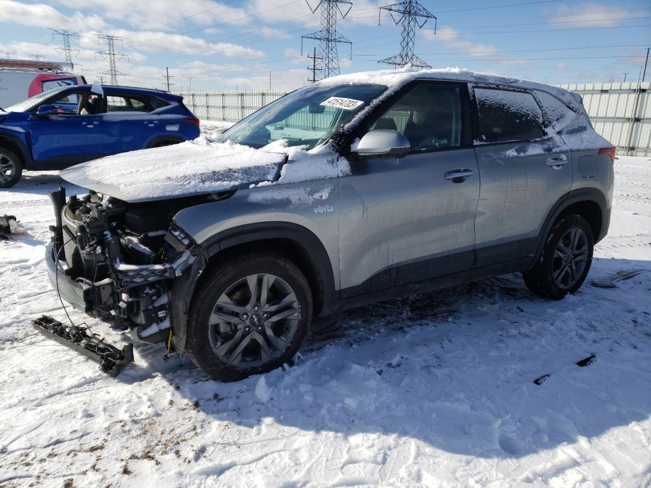Изображение 1 2023 KIA SELTOS LX 2023 с VIN KNDEPCAA1P7369302