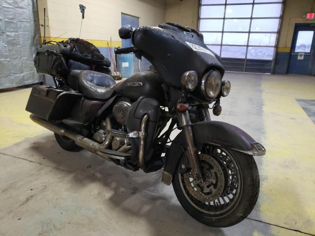 Obraz 1 z 2013 HARLEY-DAVIDSON FLHTK ELECTRA GLIDE ULTRA LIMITED 2013 z VIN 1HD1KEM13DB623250