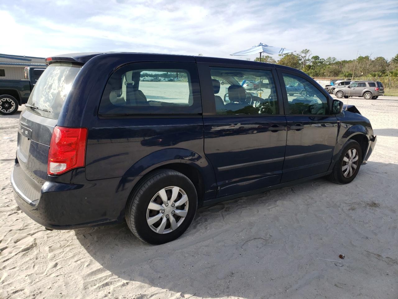 Obraz 3 z 2013 DODGE GRAND CARAVAN SE 2013 z VIN 2C4RDGBG5DR557237
