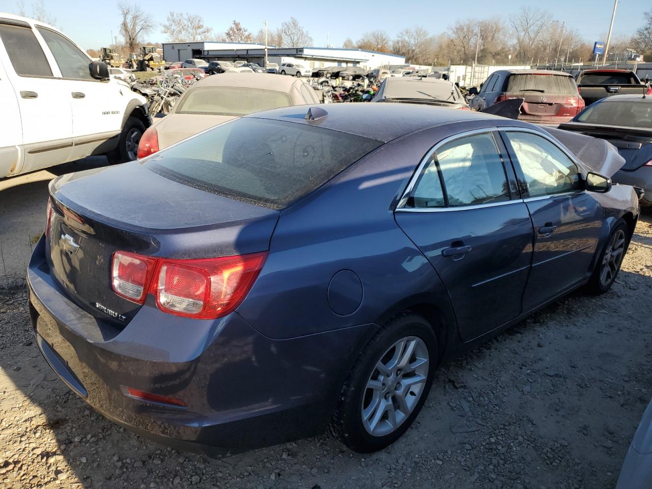 Image 3 of 2014 CHEVROLET MALIBU 1LT 2014 with VIN 1G11C5SL1EF153077