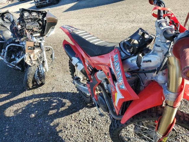Image 2 of 2020 HONDA CRF250 R 2020 with VIN JH2ME1230LK200473