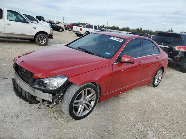 Obraz 1 z 2014 MERCEDES-BENZ C 250 2014 z VIN WDDGF4HB3EA948202