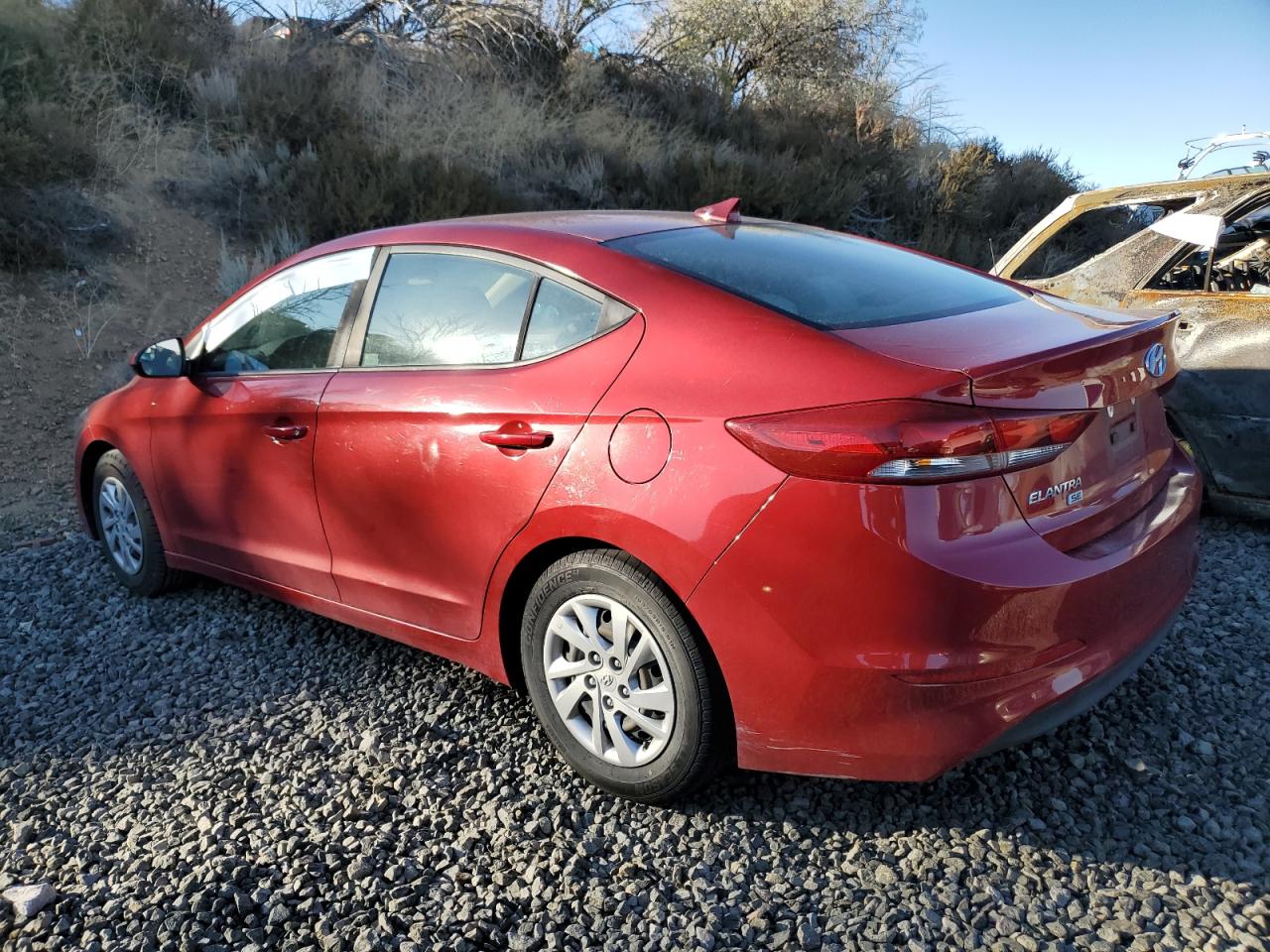 Изображение 2 2017 HYUNDAI ELANTRA SE 2017 с VIN KMHD74LF3HU064943