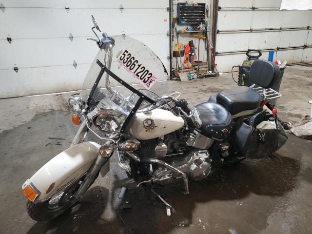 Image 2 of 2017 HARLEY-DAVIDSON FLSTC HERITAGE SOFTAIL CLASSIC 2017 with VIN 1HD1BWV14HB033956