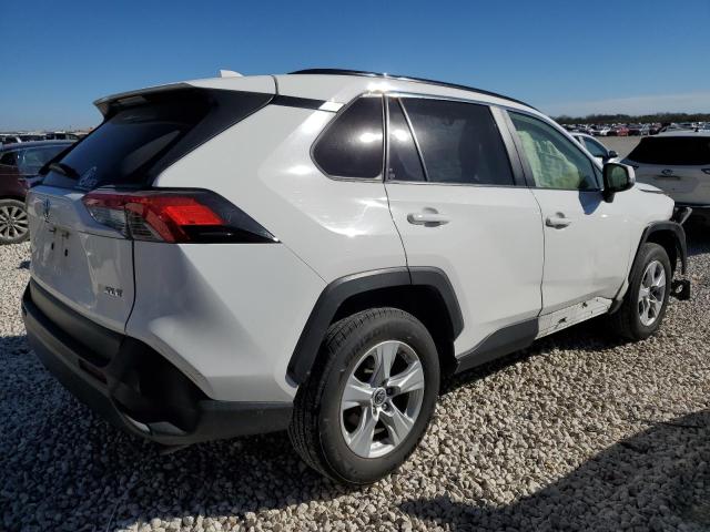 Image 3 of 2019 TOYOTA RAV4 XLE 2019 with VIN JTMW1RFV5KD501329