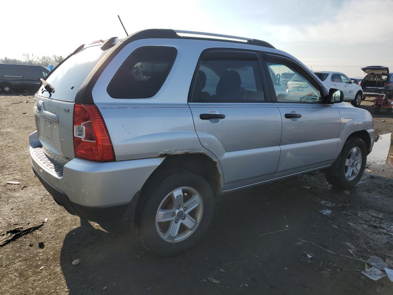 Изображение 3 2009 KIA SPORTAGE LX 2009 с VIN KNDJF723597640163