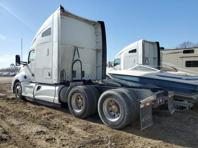 Image 3 of 2017 KENWORTH CONSTRUCTION T680 2017 with VIN 1XKYD49X4HJ153599