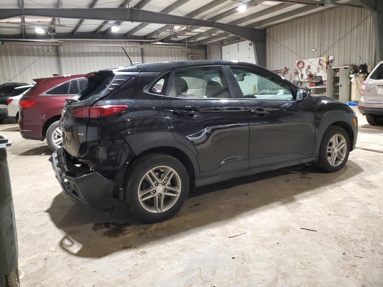 Image 3 of 2018 HYUNDAI KONA SE 2018 with VIN KM8K1CAA0JU178172