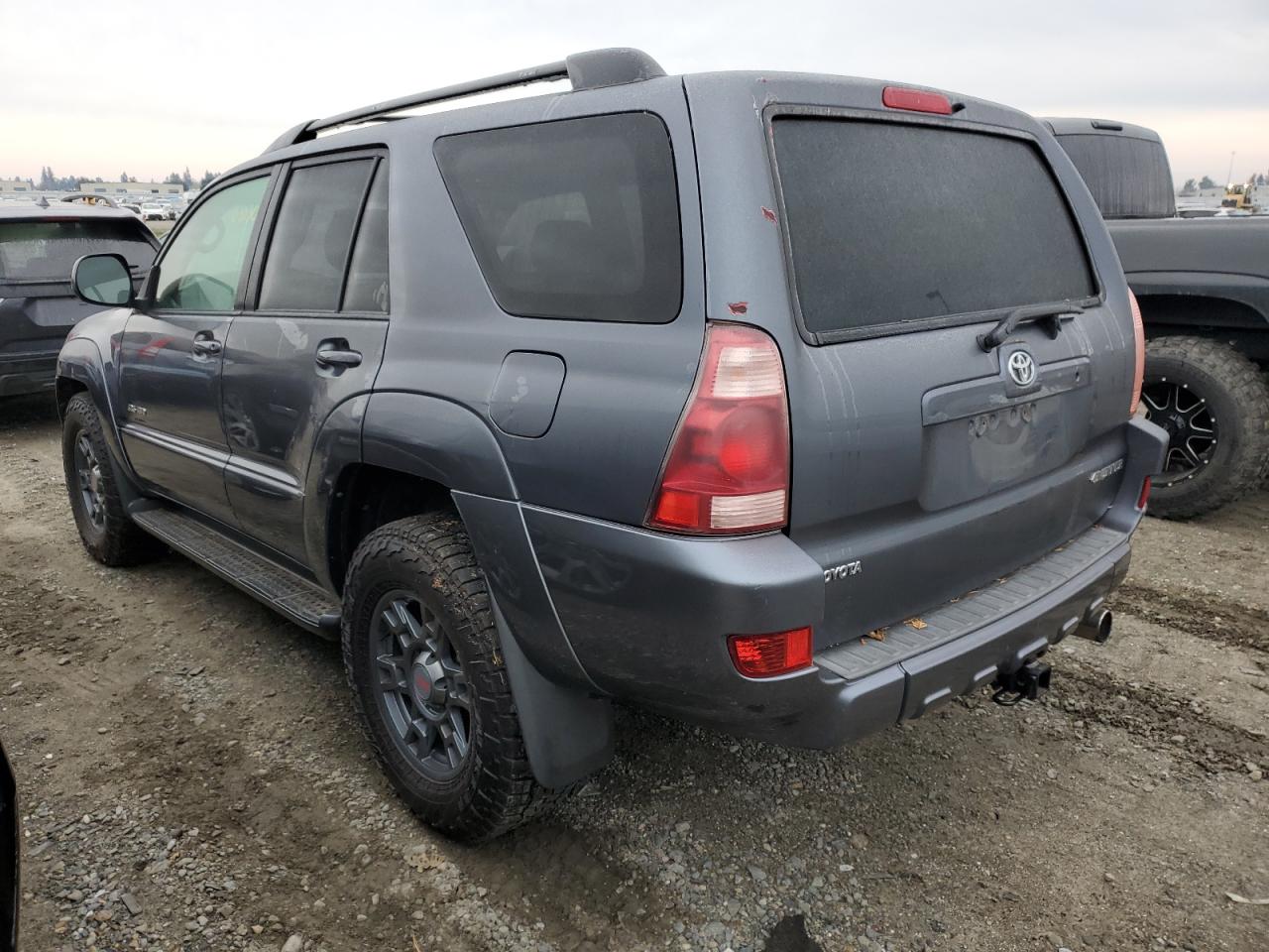 Obraz 2 z 2005 TOYOTA 4RUNNER SR5 2005 z VIN JTEBU14RX50066053