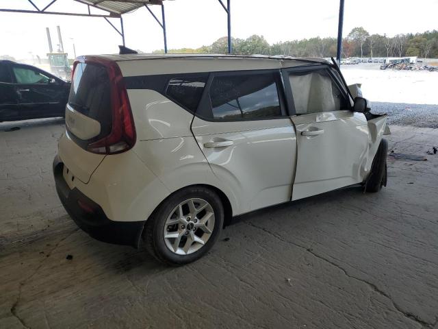 Image 3 of 2022 KIA SOUL LX 2022 with VIN KNDJ23AU7N7180836