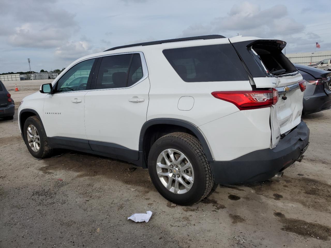 Obraz 2 z Chevrolet Traverse Lt 2020 z VIN 1GNERGKW0LJ179345