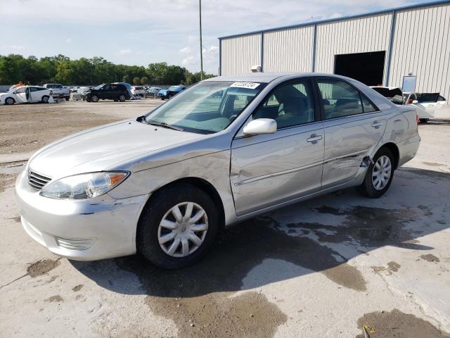 Image 1 of 2005 TOYOTA CAMRY LE 2005 with VIN 4T1BE32K95U009351