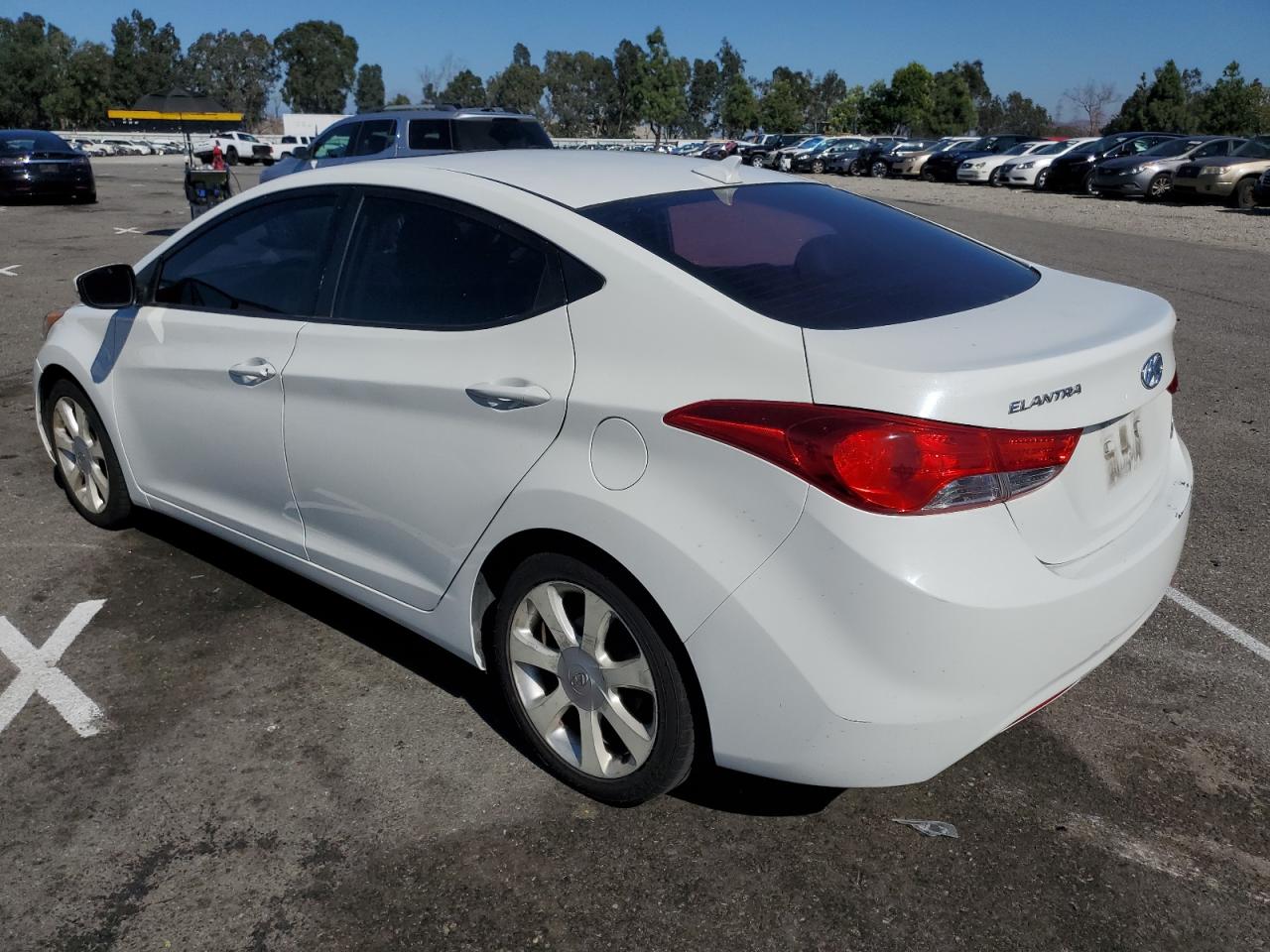 Image 2 of 2012 HYUNDAI ELANTRA GLS 2012 with VIN 5NPDH4AE2CH103911