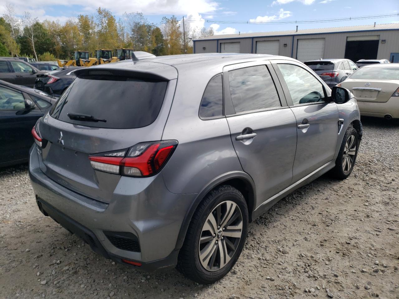Image 3 of 2020 MITSUBISHI OUTLANDER SPORT SE 2020 with VIN JA4AP4AU3LU027032