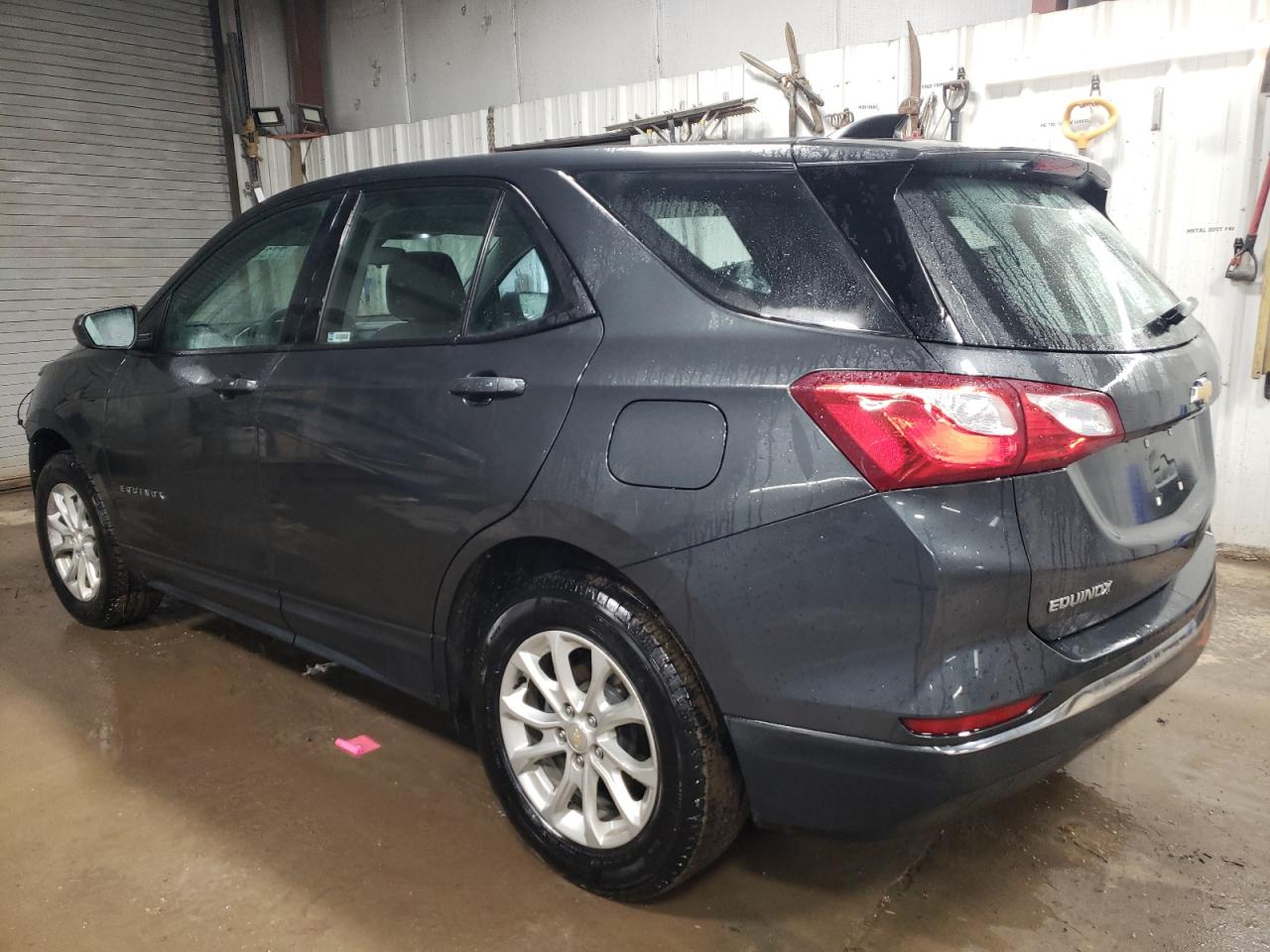 Obraz 2 z 2018 CHEVROLET EQUINOX LS 2018 z VIN 2GNAXHEV4J6107457