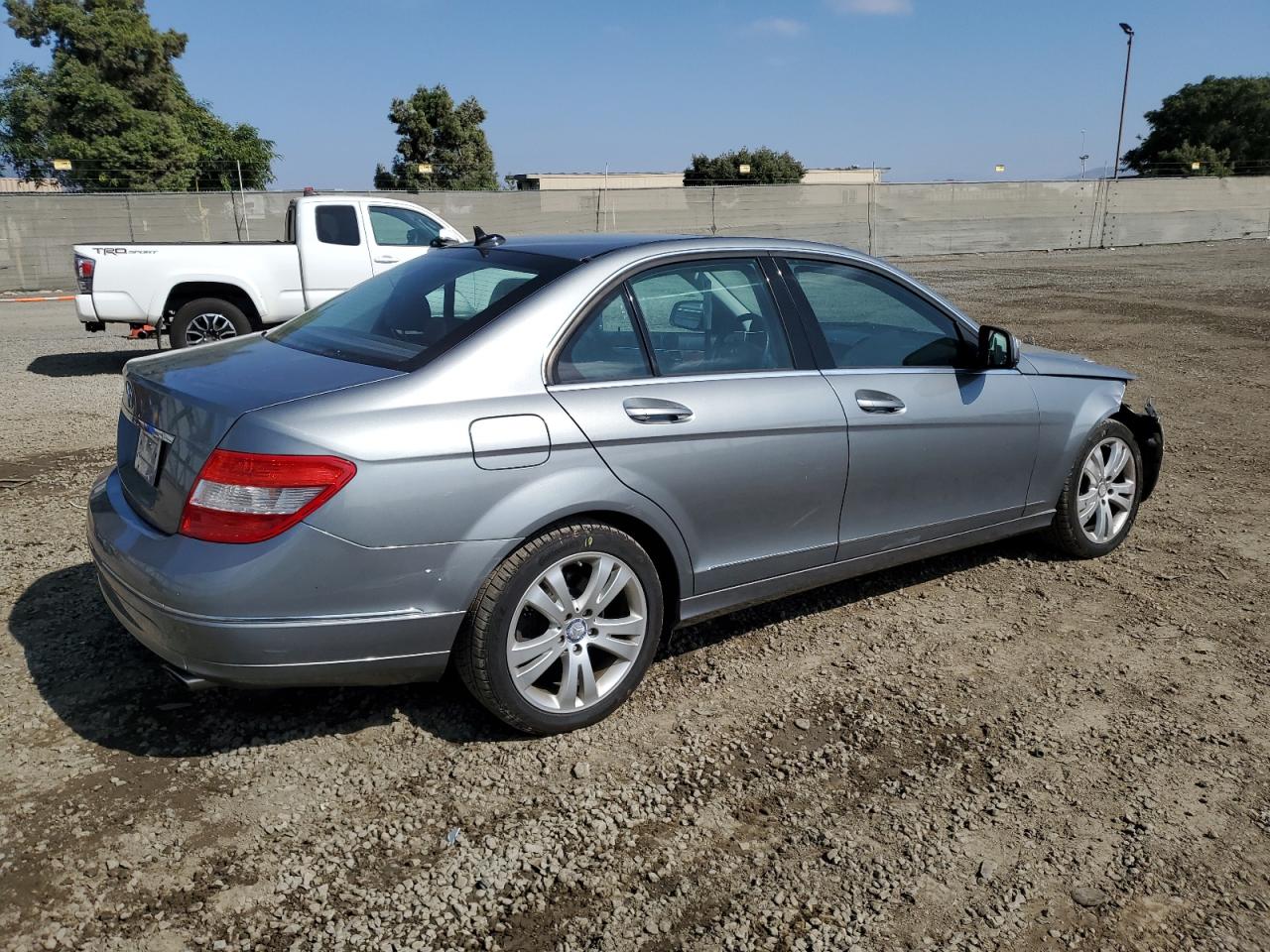 Изображение 3 2008 MERCEDES-BENZ C 300 2008 с VIN WDDGF54X68F088309