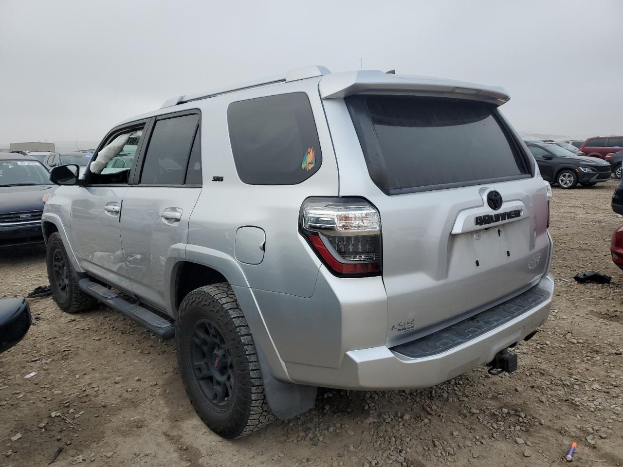 Image 2 of 2018 TOYOTA 4RUNNER SR5/SR5 PREMIUM 2018 with VIN JTEBU5JR1J5503480