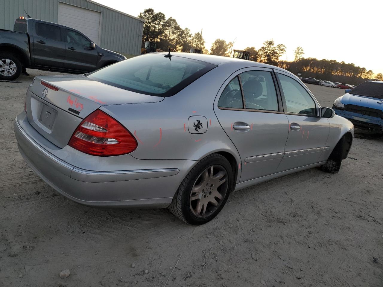 Obraz 3 z 2003 MERCEDES-BENZ E 500 2003 z VIN WDBUF70J63A194399