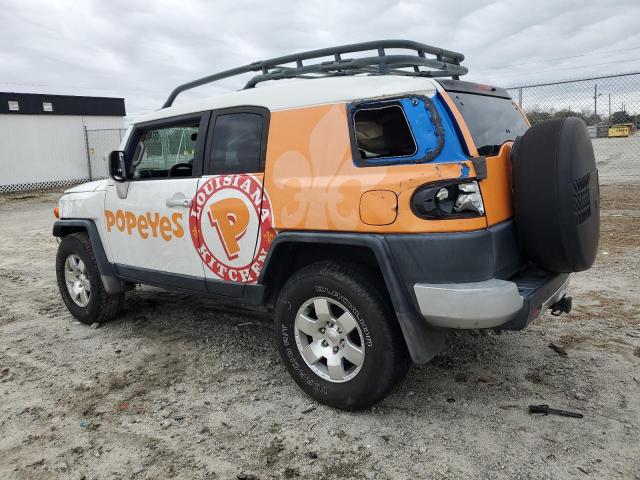 Image 2 of 2007 TOYOTA FJ CRUISER  2007 with VIN JTEBU11F270012419