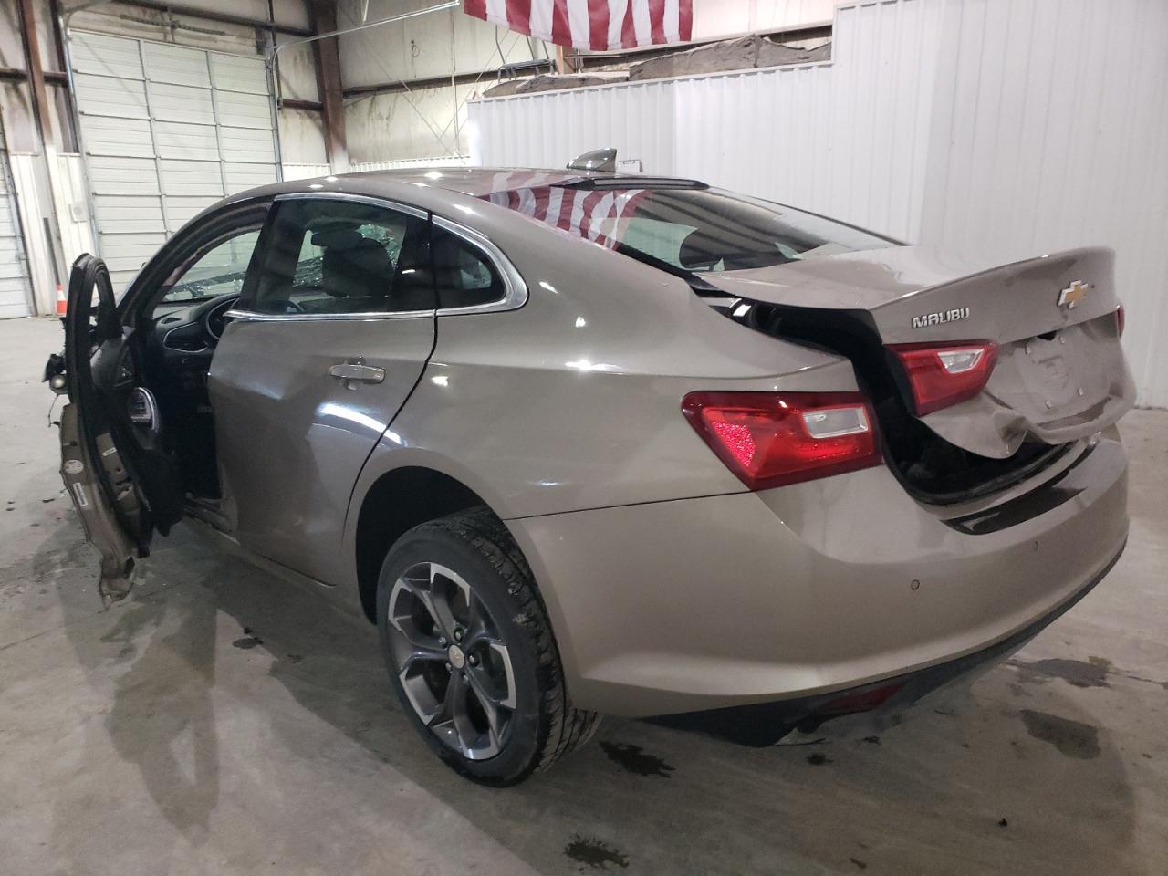 Image 2 of 2023 CHEVROLET MALIBU LT 2023 with VIN 1G1ZD5ST7PF190413