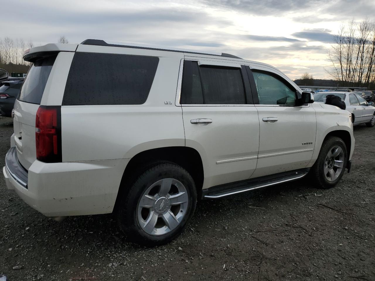 Изображение 3 2015 CHEVROLET TAHOE K1500 LTZ 2015 с VIN 1GNSKCKC4FR732199