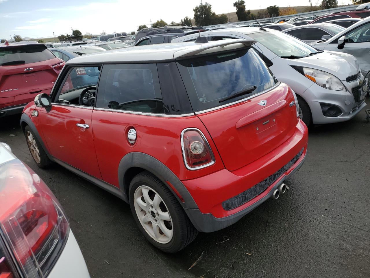 Изображение 2 2009 MINI COOPER S 2009 с VIN WMWMF73579TW81203