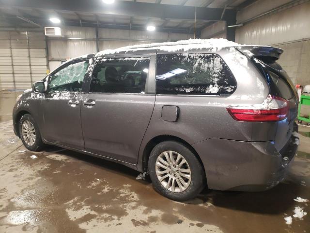 Image 2 of 2017 TOYOTA SIENNA XLE 2017 with VIN 5TDYZ3DCXHS873049